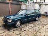 Mercedes-Benz 280 - Mercedes-Benz 280 in Wuppertal
