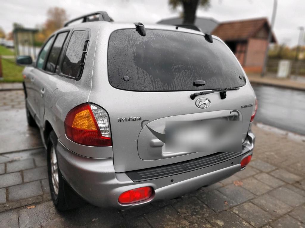 Hyundai SANTA FE