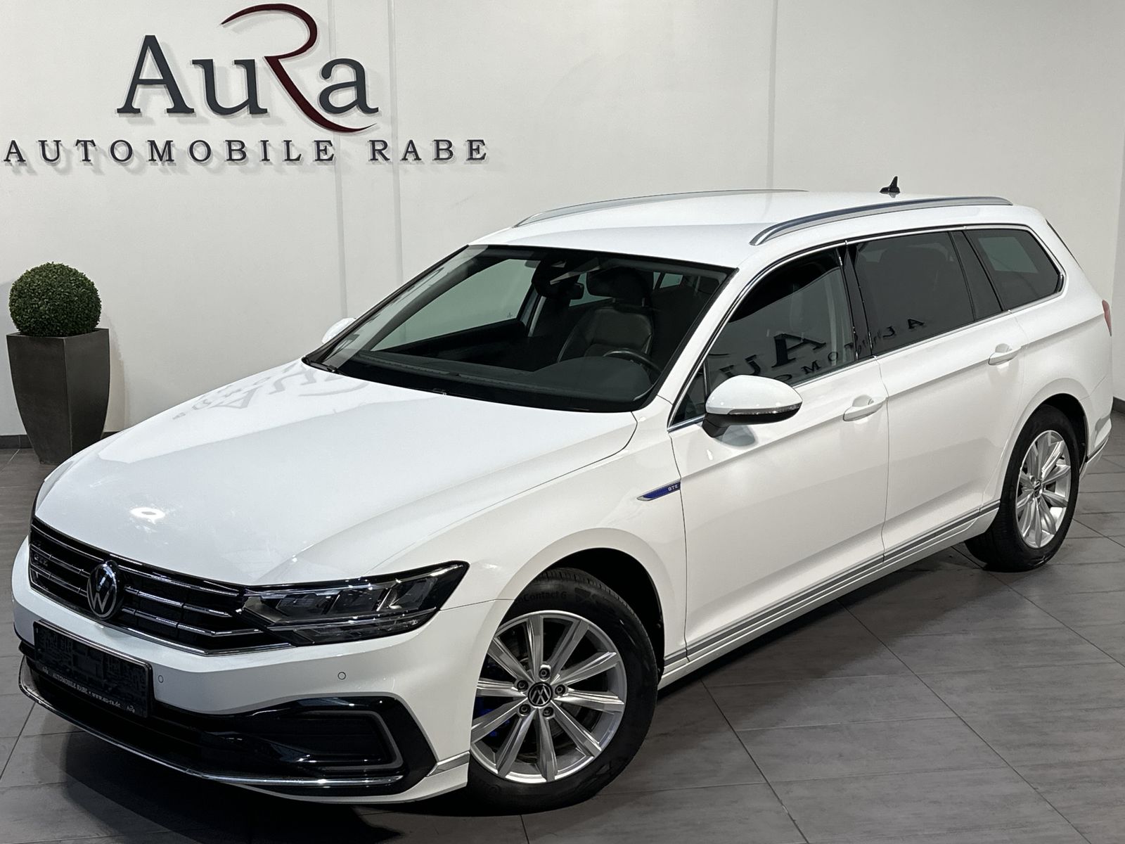 Fahrzeugabbildung Volkswagen Passat Variant DSG GTE Hybrid NAV+LED+AHK+VC+PP