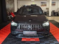 Fahrzeugabbildung Mercedes-Benz GLA 45 S AMG 4M+ (PANO/SZ-LÜFT/PERF-ABGAS/DRIVER