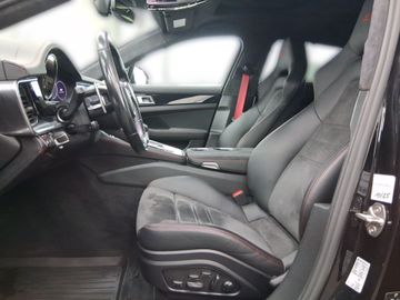 Porsche Panamera - 7