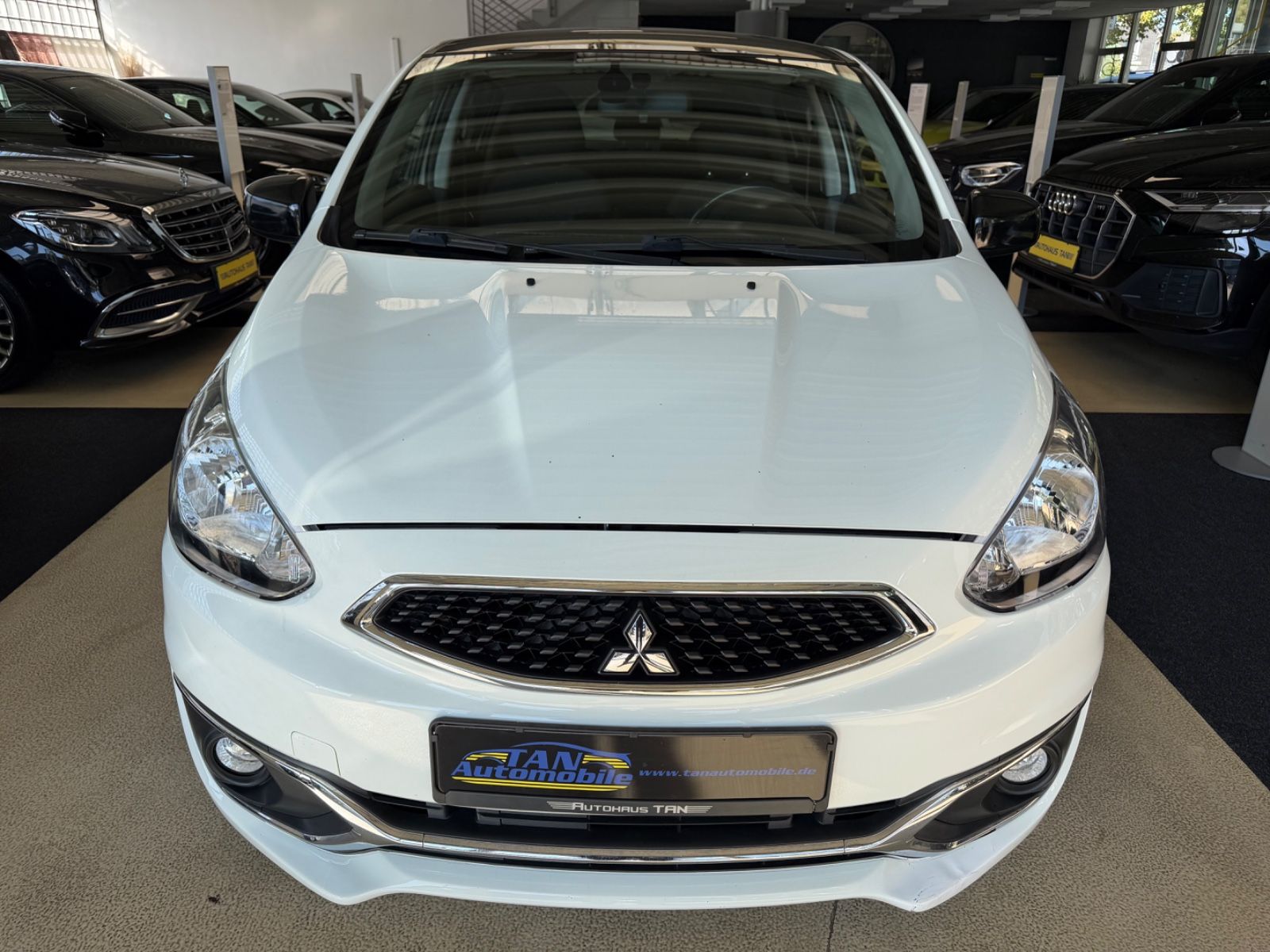 Fahrzeugabbildung Mitsubishi Space Star Diamant Edition+