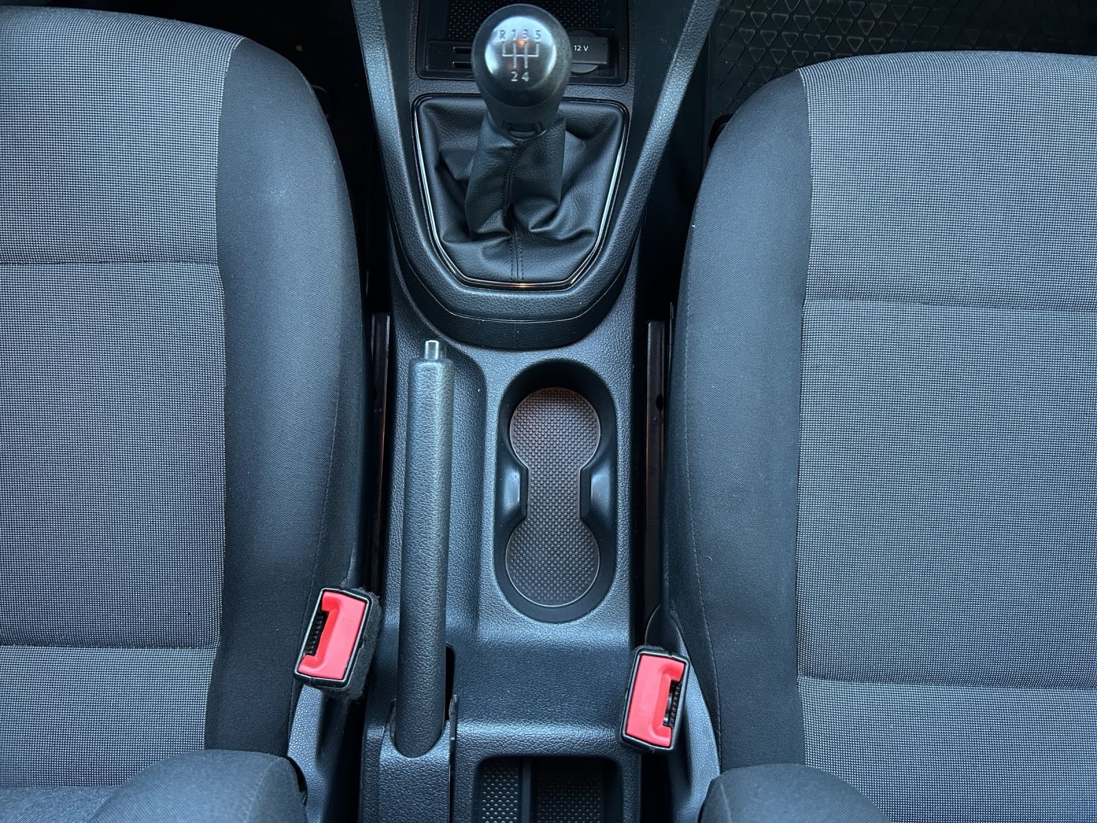 Fahrzeugabbildung Volkswagen Caddy Kasten TSI elektr. FH, elektr. Spiegel