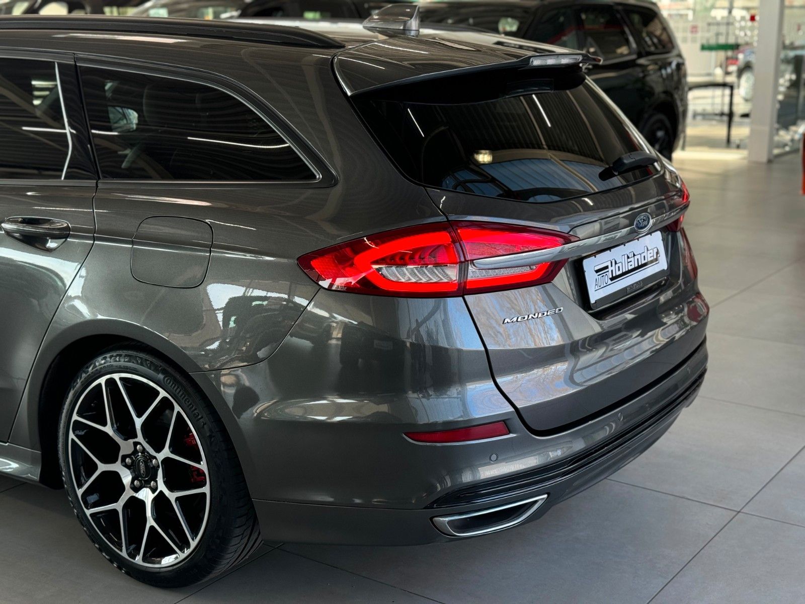 Fahrzeugabbildung Ford Mondeo Turnier 2.0 TDCI Automatik ST-Line "AHK"