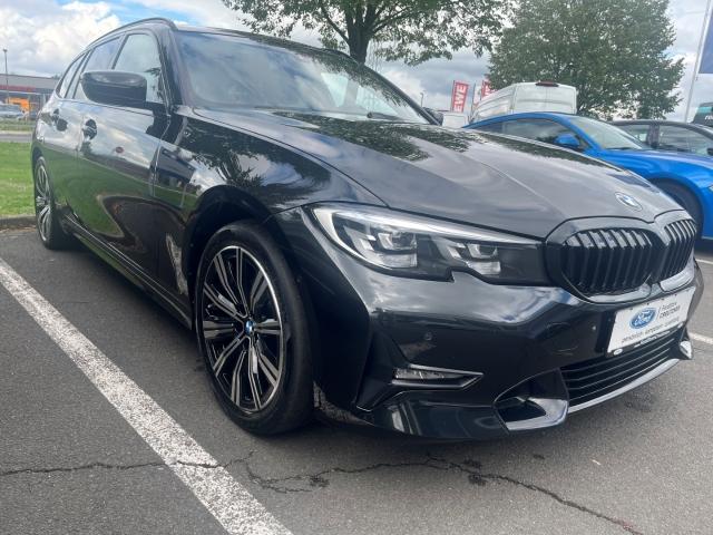 BMW 320 d Touring Aut. Sport Line Pano Business-Pake