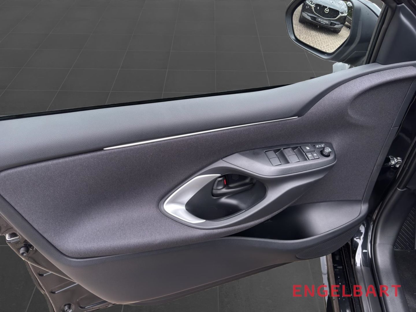 Mazda 2 Hybrid - Bild 10