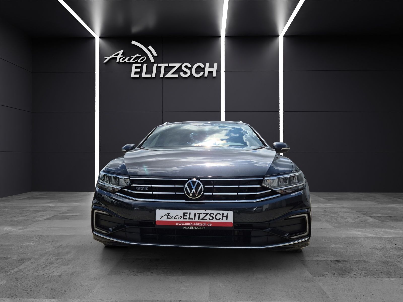 Fahrzeugabbildung Volkswagen Passat Variant GTE AHK Navi ACC RFK SH LM
