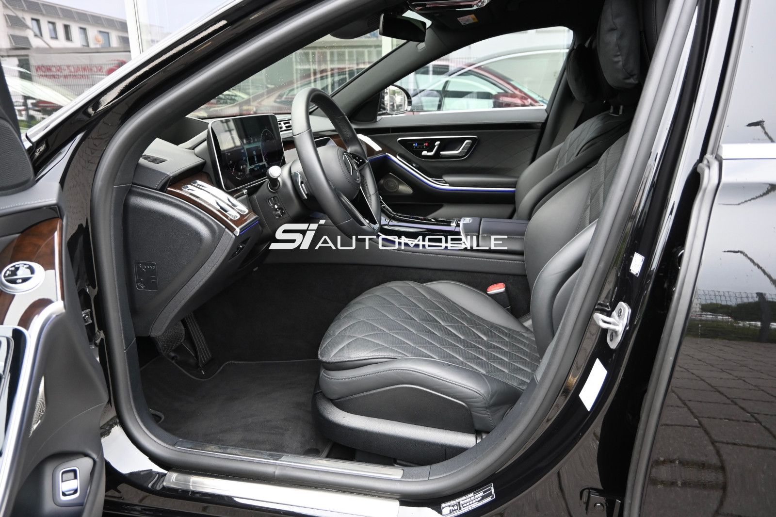 Fahrzeugabbildung Mercedes-Benz S 580 4MAT. Lang °UVP 182.749€°FOND-TV°STANDHEIZ