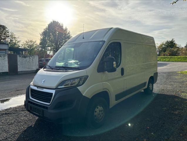 Peugeot Boxer Kasten Hochraum 333 L2H2 Pro Avantage