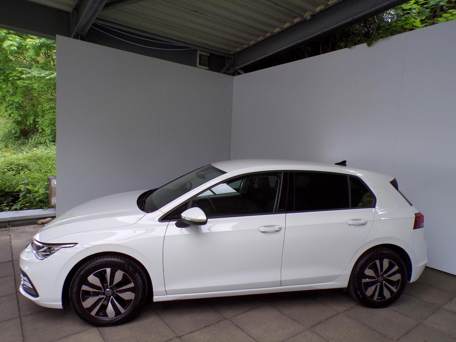 Volkswagen Golf VIII 1.0 TSI MOVE / NAVI+LED'S+KAMERA+APP, миниатюра 5