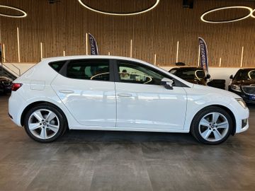 Seat Leon FR Lim. 5-Türer*2.HAND*SCHECKHEFT*LED*TOUCH