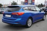 Ford Focus Turnier 1.0 Navi PDC Standheizung B&O - Ford Focus: 5 Türen