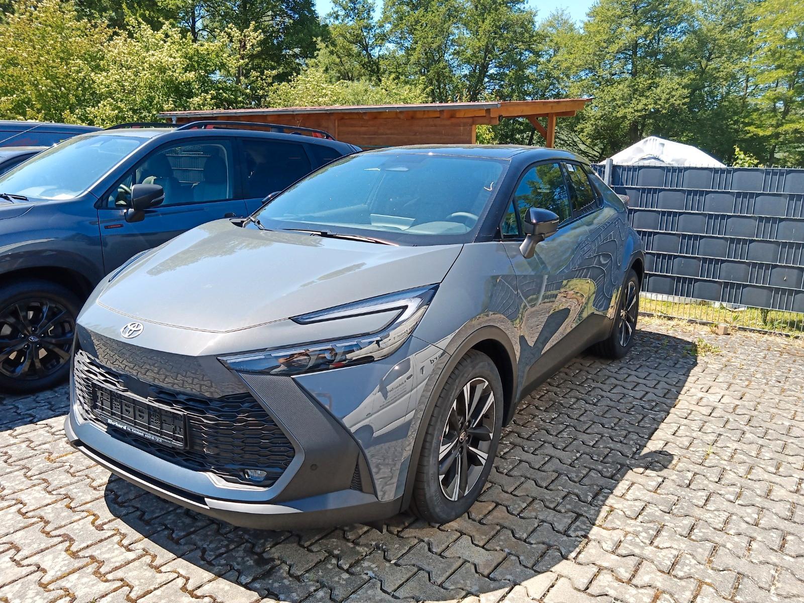 Toyota C-HR Hybrid FWD Team Deutschland