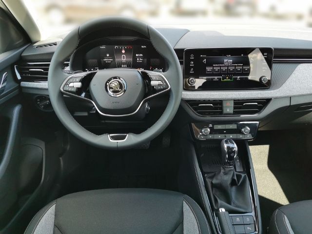 Fahrzeugabbildung SKODA Scala 1.0 TSI DSG Drive MATRIX-LED FRONZSCHEIBEN