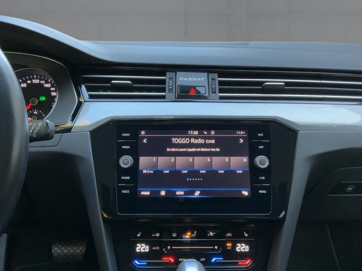 Volkswagen Passat Variant - Bild 11