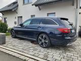 Mercedes-Benz C 300 d T Autom. - Service neu, AHK - Mercedes-Benz C 300 mit Diesel-Antrieb: Automatik