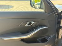 BMW 318 - Vorschau Bild 8