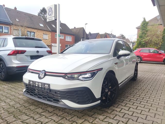 Volkswagen Golf VIII GTI Clubsport IQ,PANO,AKRA,KAM,WR