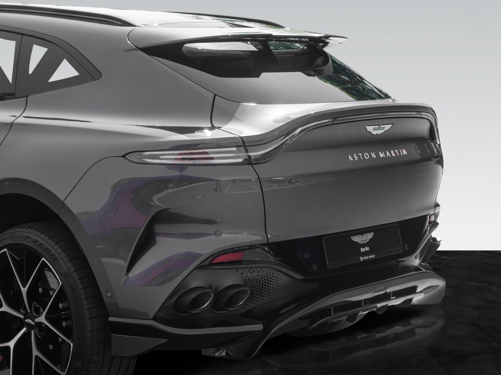 Aston Martin DBX707 | Remote Heat | Signature Paint foto 13