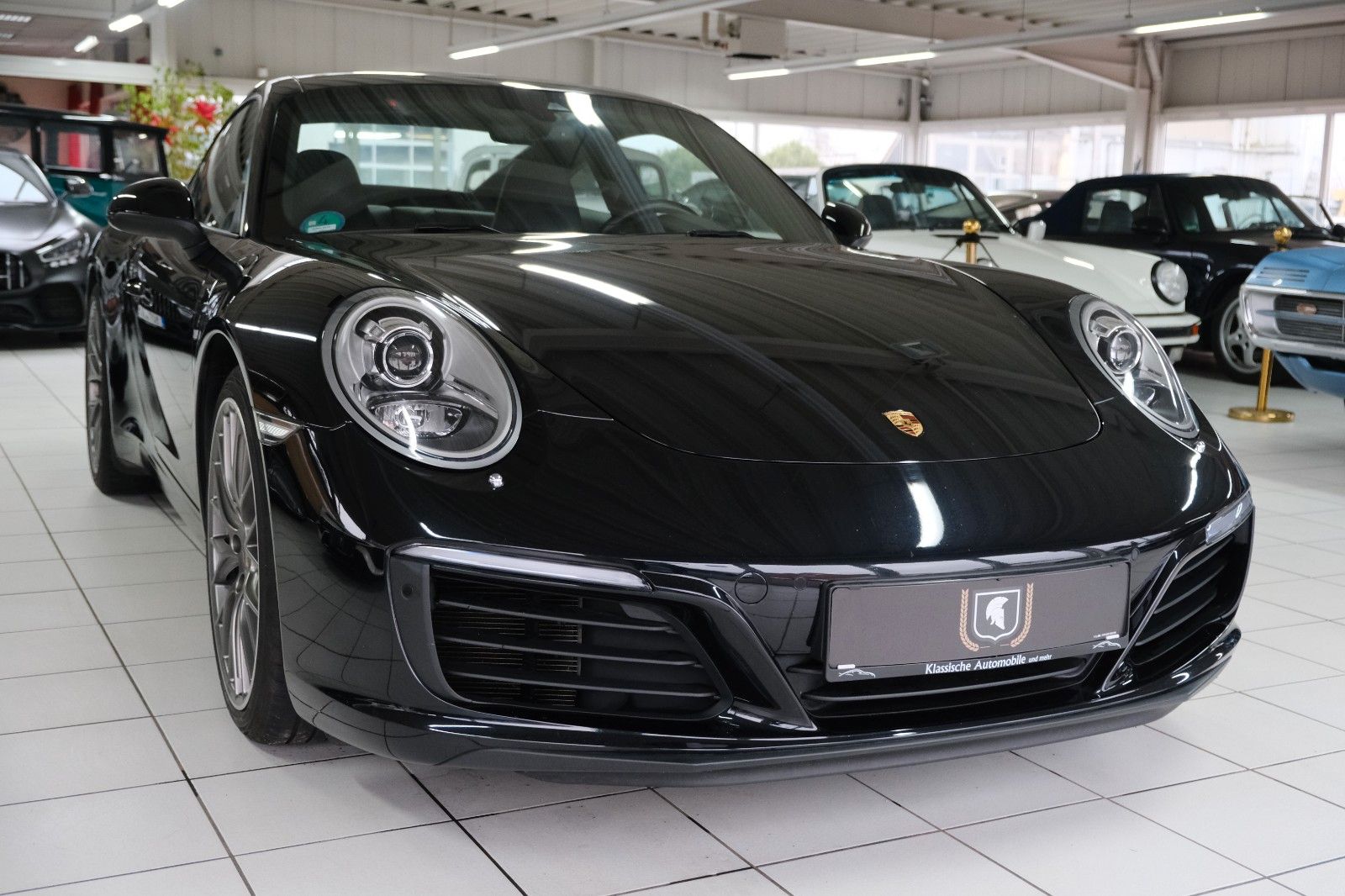 Fahrzeugabbildung Porsche 911 PDK/Bose/Sportabgas/20 Zoll Spyder RS/Approv