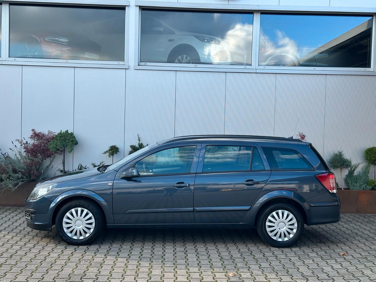 Opel Astra 2006 — photo 29
