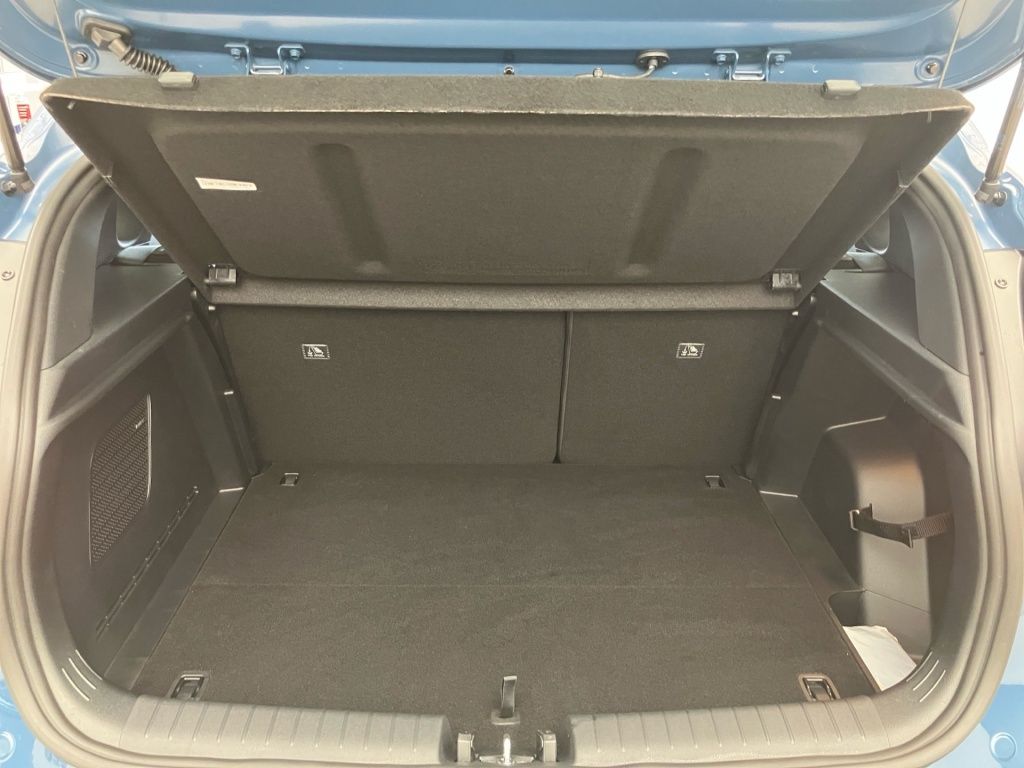 Fahrzeugabbildung Hyundai BAYON 1.0 T-GDI 7-DCT Blackline ACC AUT Kam. LED
