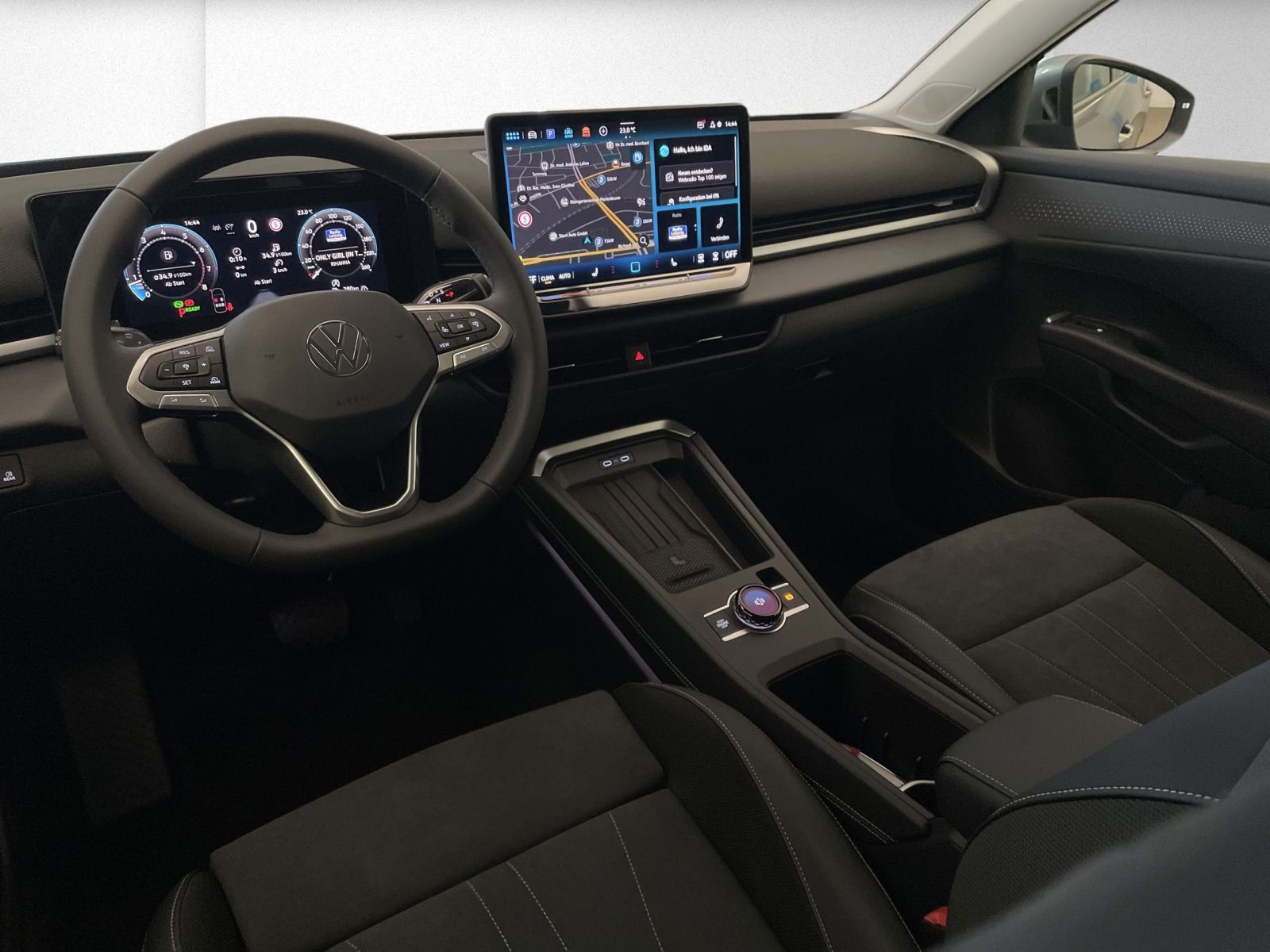 Volkswagen T-Roc - Bild 7