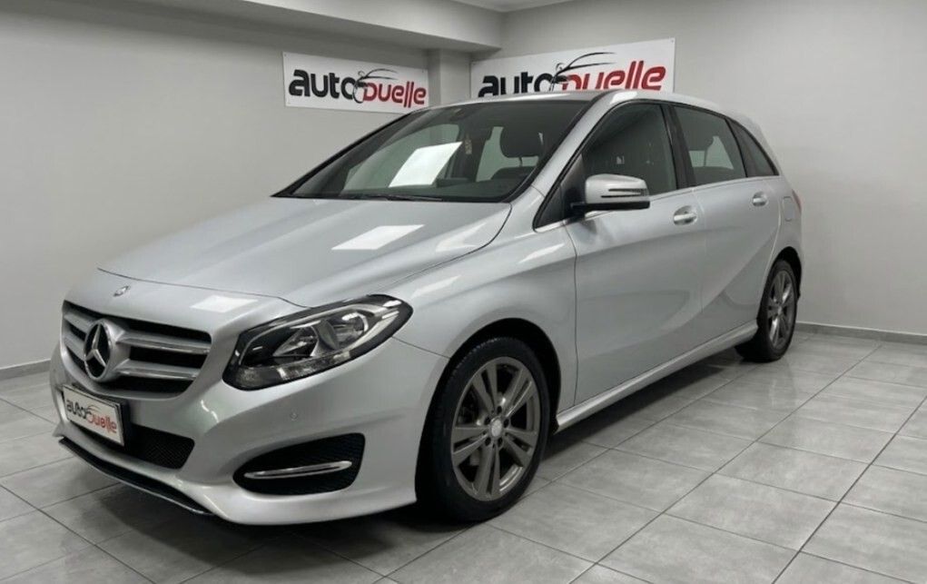 MERCEDES-BENZ B 180