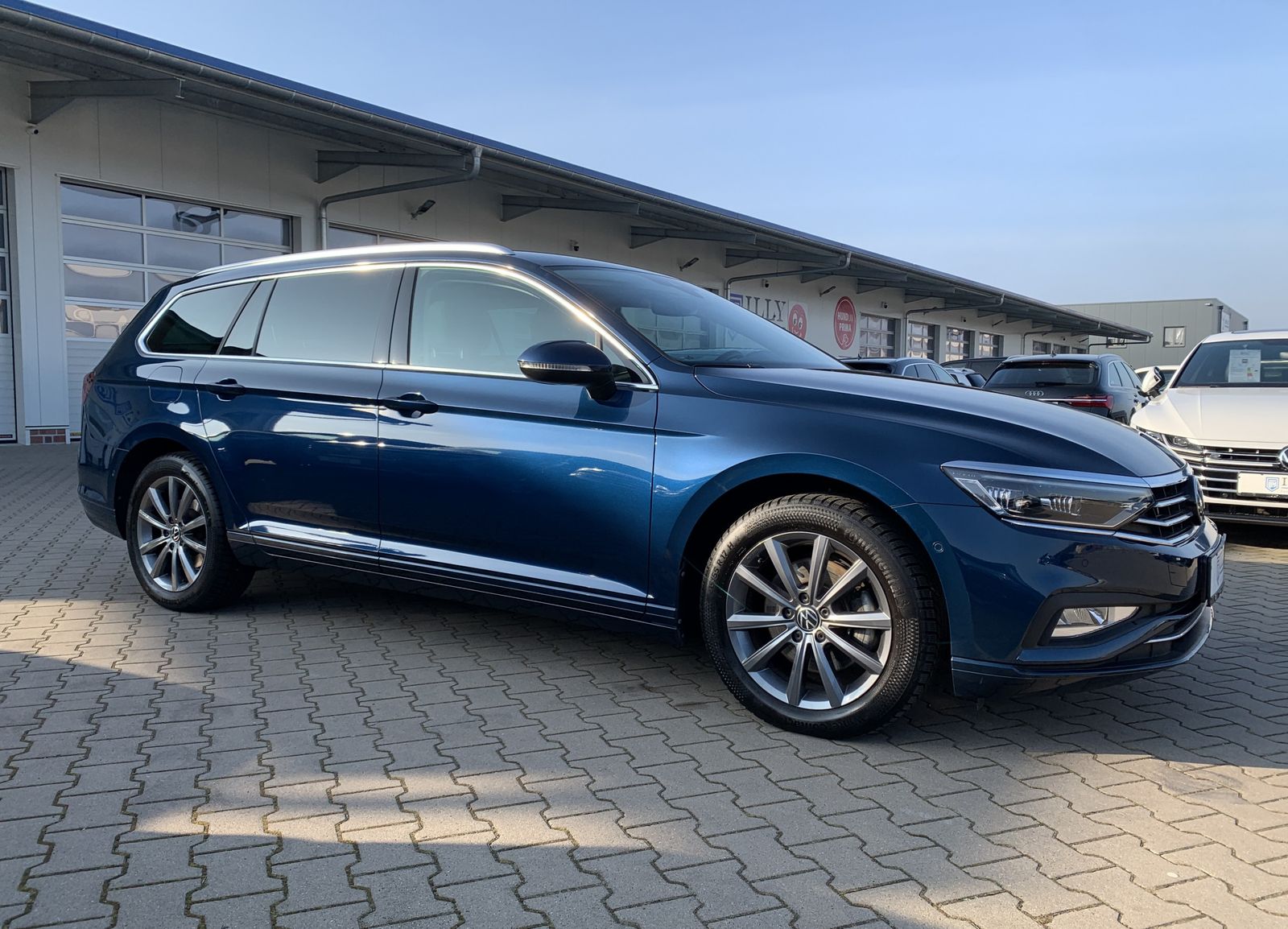 Fahrzeugabbildung Volkswagen Passat Variant 2.0 TDI*Leder*IQ.LIGHT*Cam*Leder*