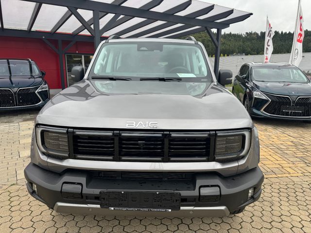 BAIC BJ40 2.0T 4WD 8 Gang AT PanoSitzhzg und Belüft.