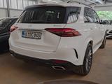 Mercedes-Benz GLE 450 4M AMG-Sport/360/Pano/Burm/AHK/Distr/20' - Mercedes-Benz GLE 450 mit Benzin-Antrieb: Geländewagen