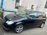 BMW Touren TSI 7 Sitzer 2 Vorhander - BMW 2er bis 5.000 Euro