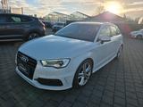 Audi A3 Sportback S line Sportpaket ultra *Navi*Pano* - Audi A3 Limousine Line sportpaket mit Benzin-Antrieb