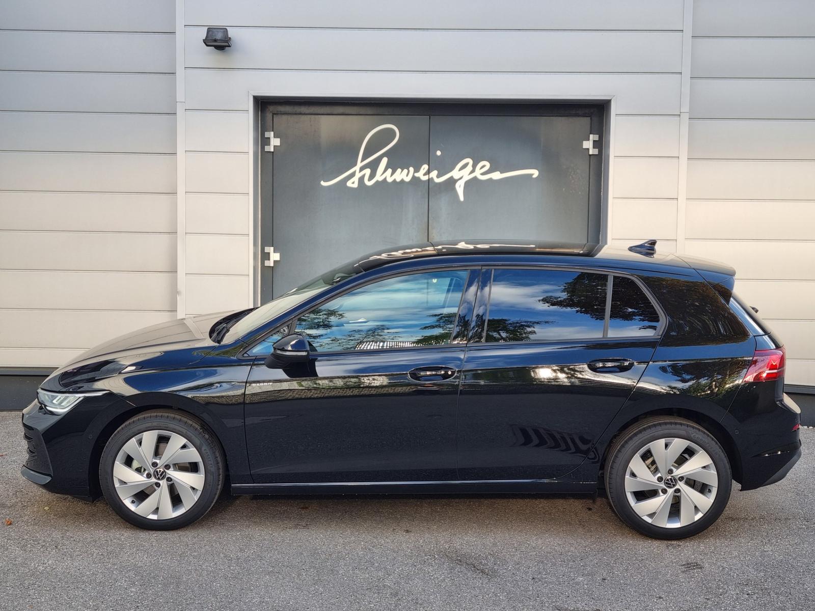 Volkswagen Golf 1.5 TSI Life + AHK + 5J.Garantie, миниатюра 2