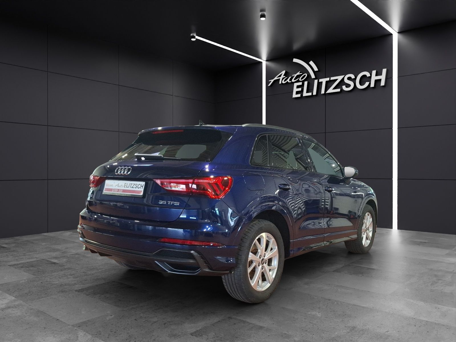 Fahrzeugabbildung Audi Q3 35 TFSI S-line S-tronic LED AVC APP ACC PDC S