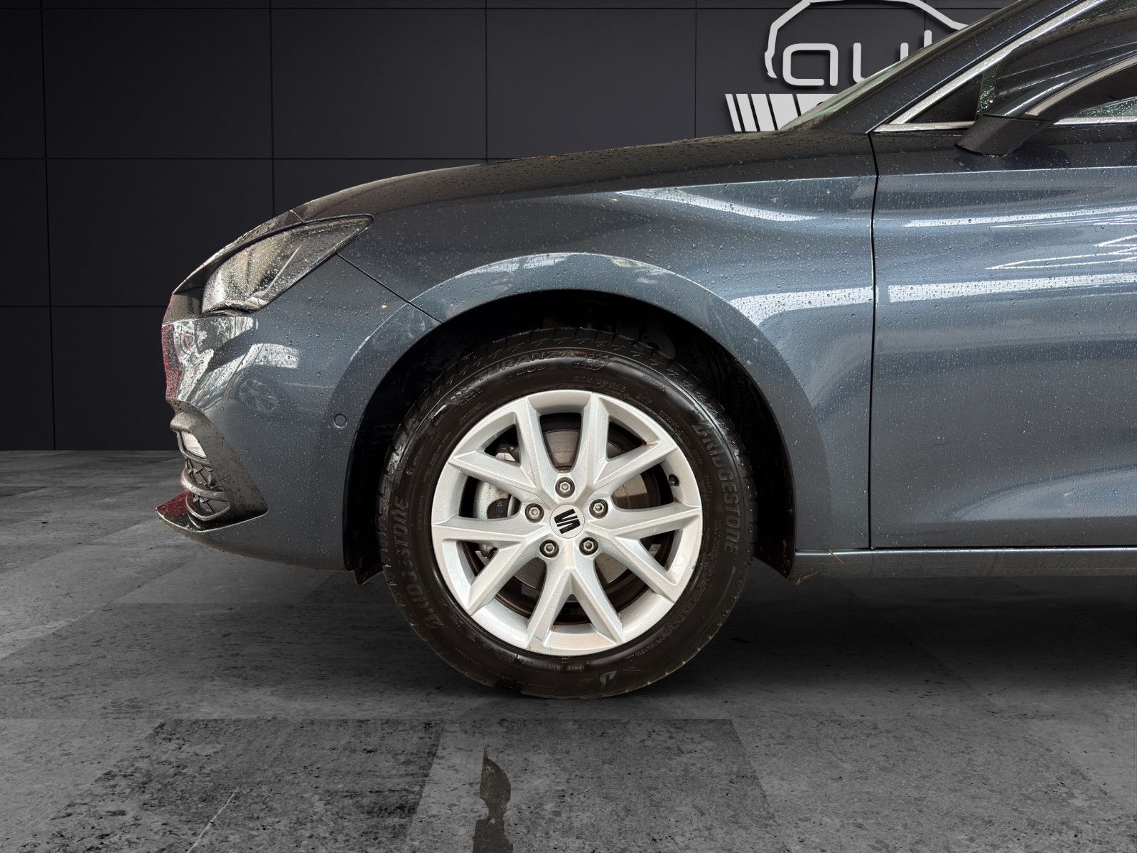 Fahrzeugabbildung SEAT Leon Sportstourer 1.5 TSI 85 kW Style*CarPlay*