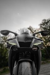Yamaha YZF-R1 RN69 Techblack - letzte Auslieferung nach - Offers