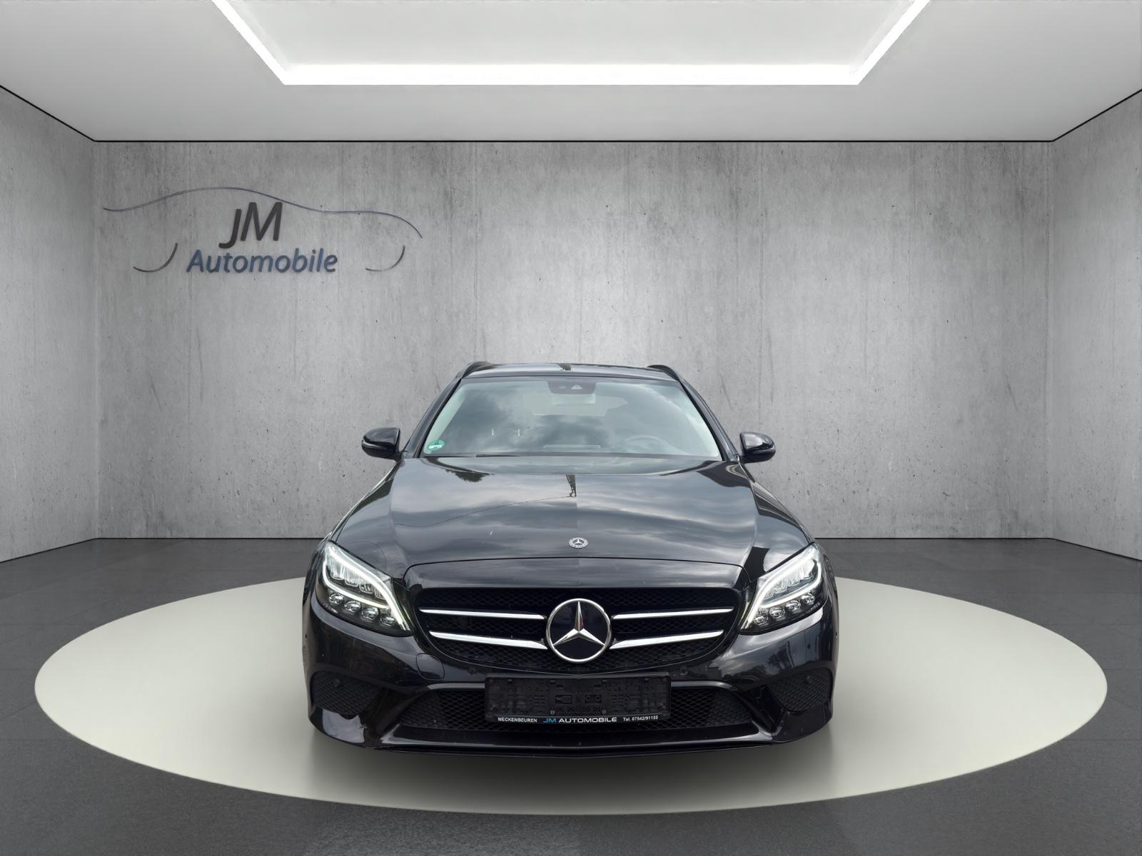 Mercedes-Benz C 300 T Avantgarde LED Standheizung