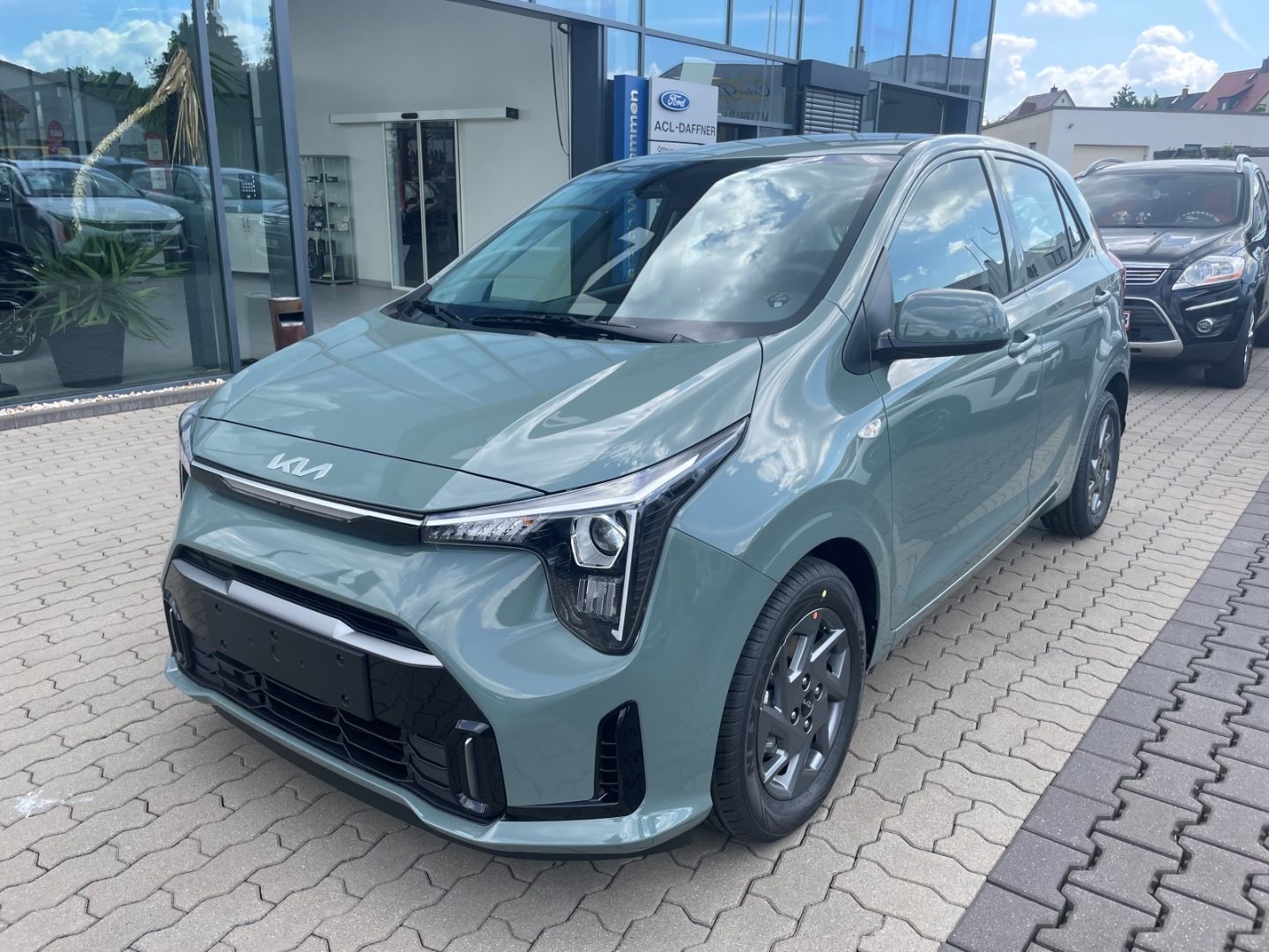 Fahrzeugabbildung Kia Picanto Vision PDC SHZ Navi Klima Lenkradhzg