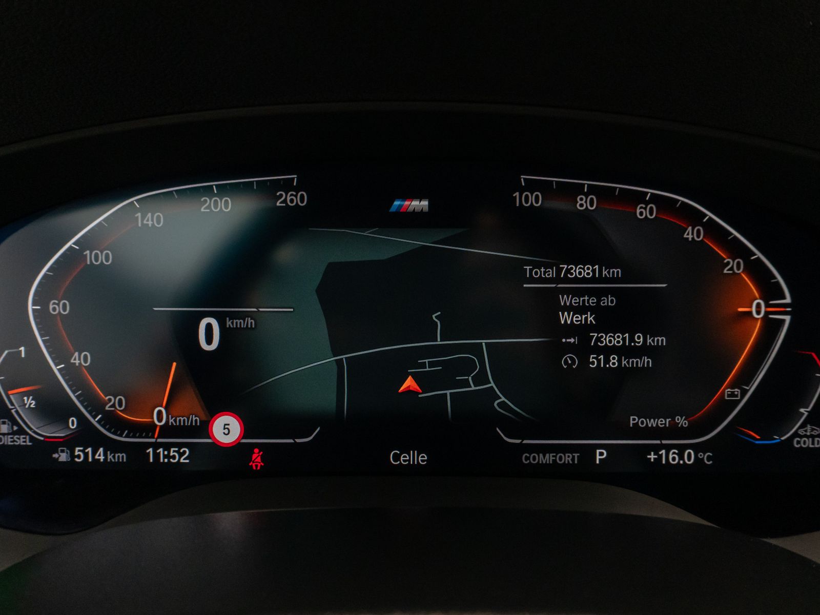 Fahrzeugabbildung BMW 540d xD M Sport Kamera DAB H/K AHK Alarm 20Zoll