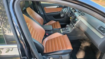 Volkswagen Passat Variant - 12