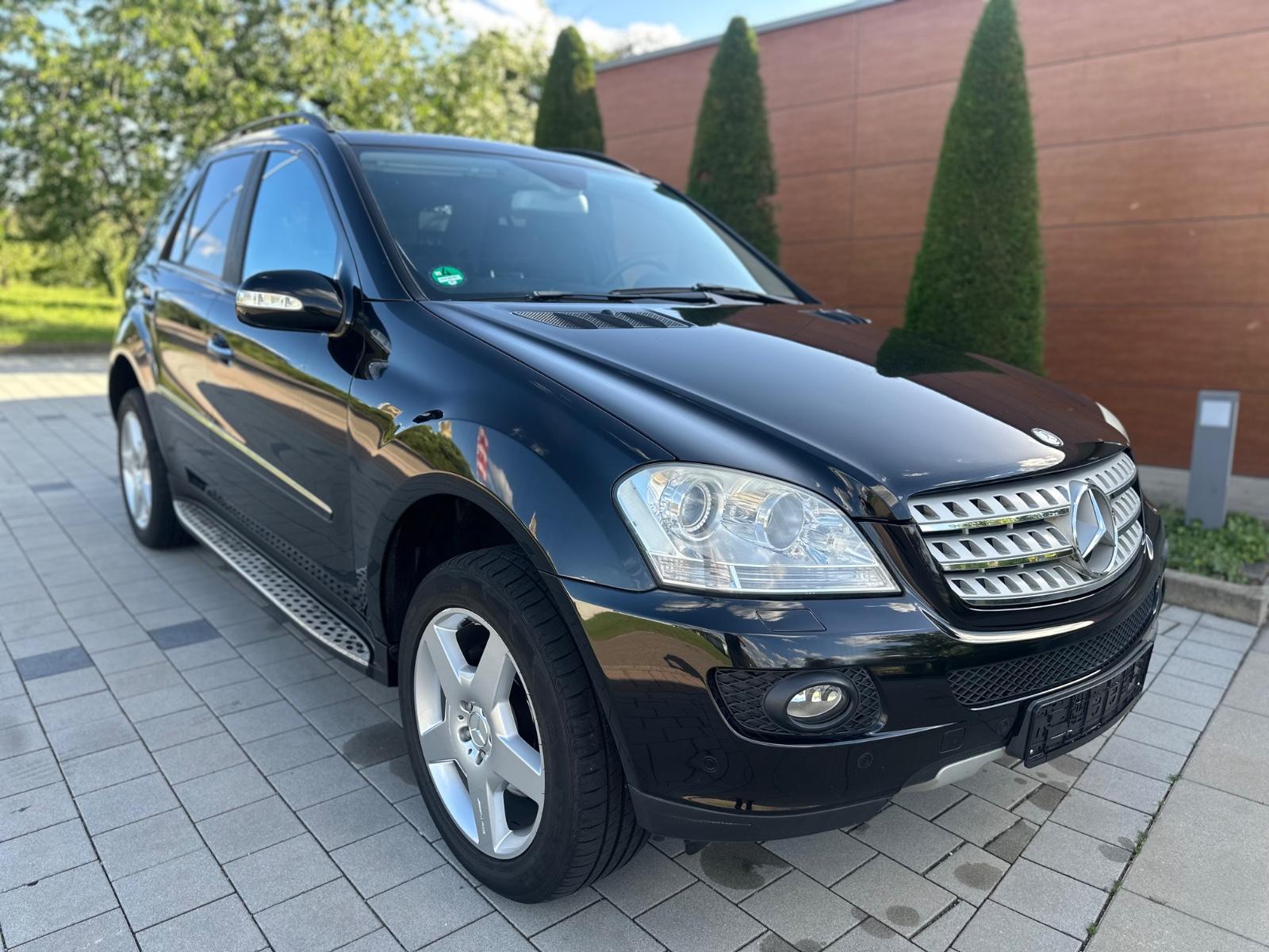 Mercedes-Benz ML 350 4 Matic*8x Bereift*COMAND*AHK*Service NEU
