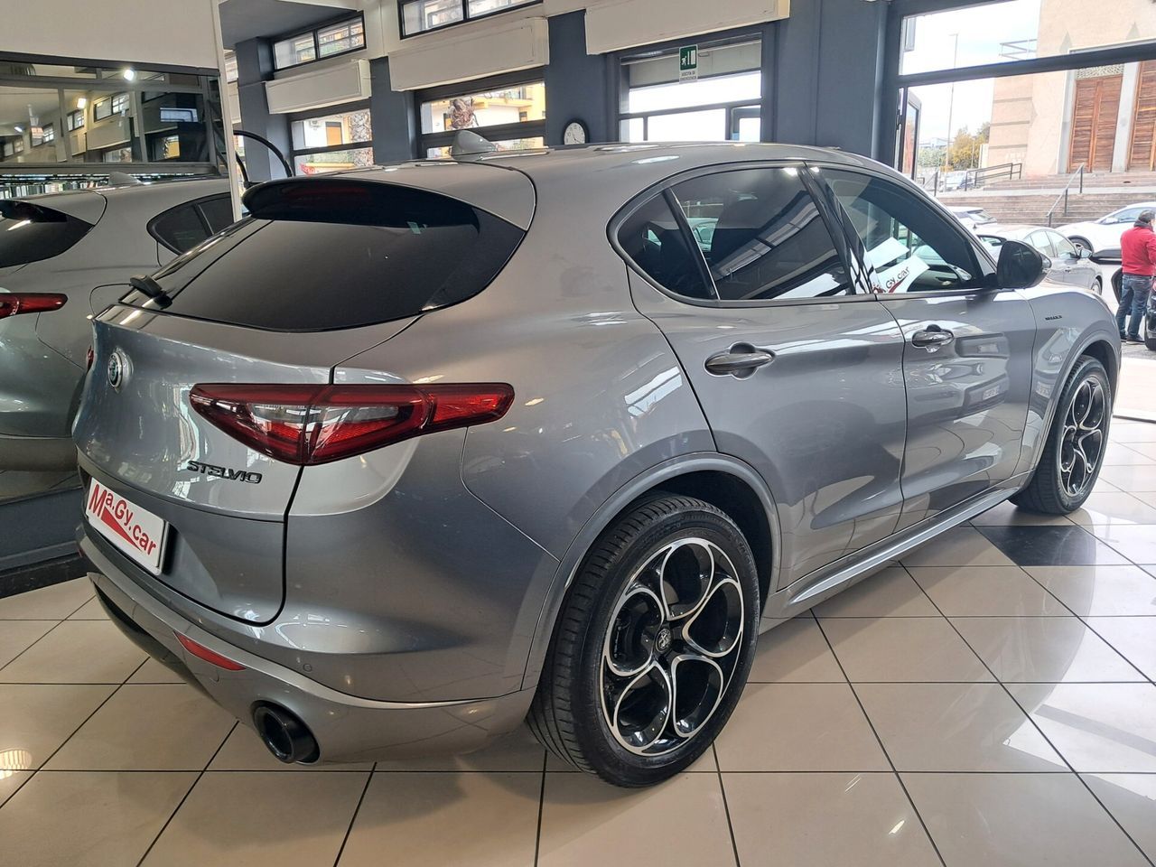 Alfa Romeo Stelvio 2.2 Td 210 cv AT8 Q4 Veloce imagem 2