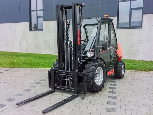 Manitou MC 30-4 D K ST5 S1