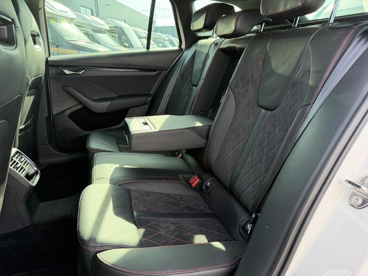 Skoda Octavia RS+ACC+AHK+Leder+Head-Up