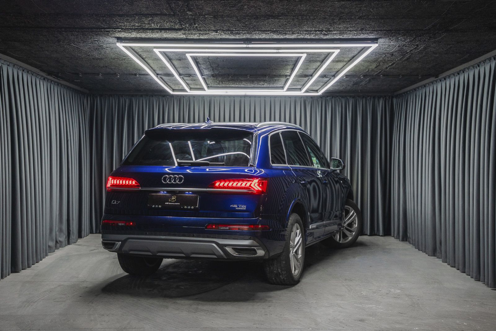 Fahrzeugabbildung Audi Q7 45 TDI quattro S line*Matrix*B&O*HUD*7-Sitz
