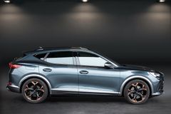 CUPRA Formentor VZ 4Drive*DSG*AHK*LED*WIN*19"*