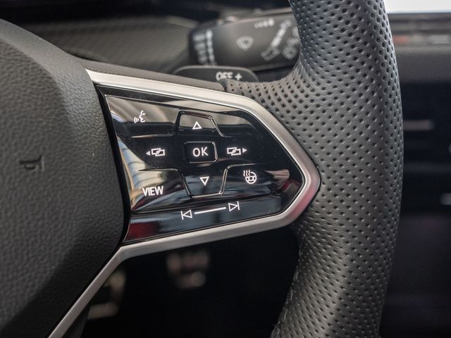 Golf VIII 2.0 TSI R-Line SHZ NAVI LED ACC AID