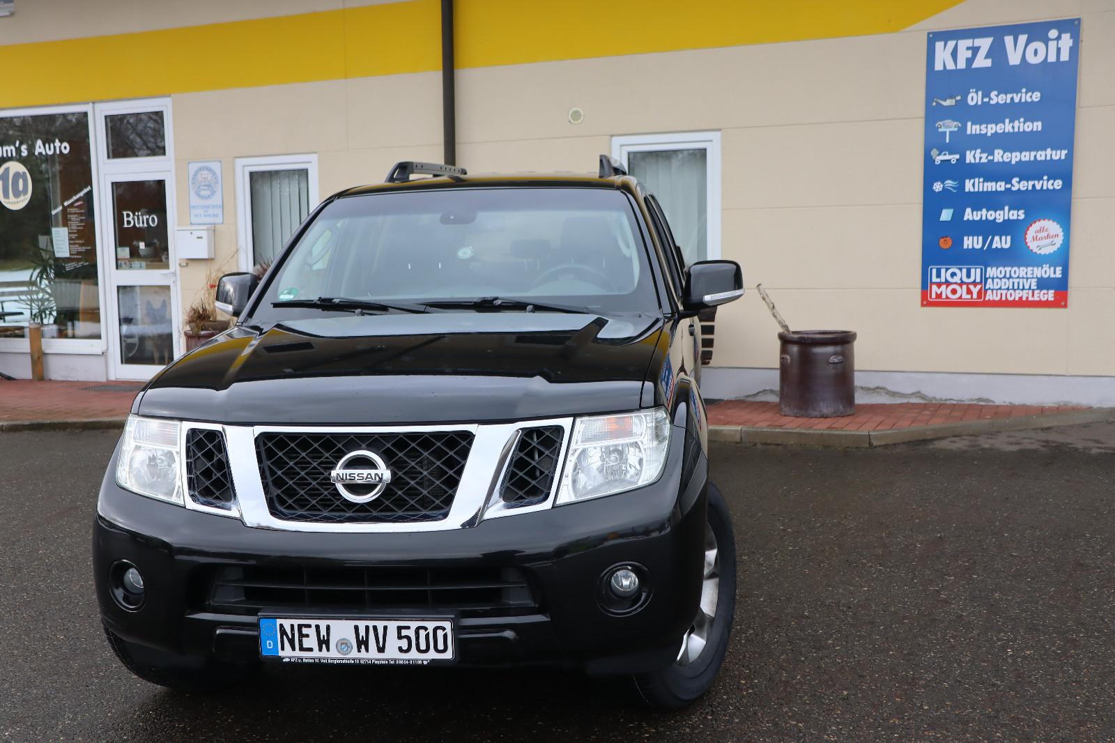 Nissan Pathfinder 2.5 dCi SE