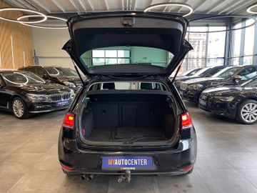 Volkswagen Golf VII Lim. Allstar BMT 4Motion *STHZ*AHK*KAM*